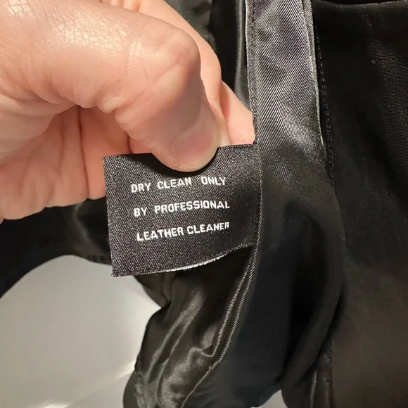 AVANTI Black Leather Women's Jacket - Picture 9 of 15